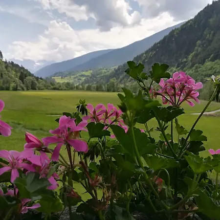 Prast Διαμέρισμα Ainet