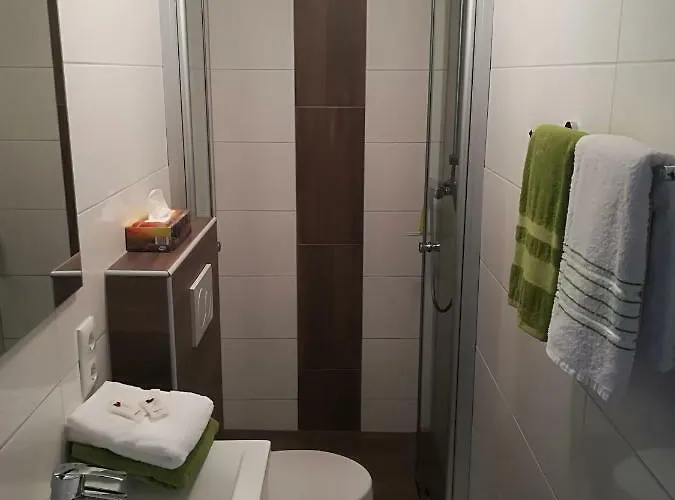 Prast Apartment Ainet